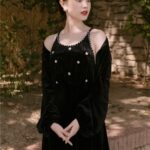 Velvet Pearl French Dress Two-Piece Niche High-End Women's Clothing - Image 5