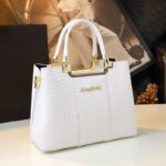 Fashion Print Atmospheric Light Luxury Handbag - Image 6