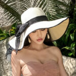Women's Seaside Summer Vacation Foldable Sun Hat With Wide Brim